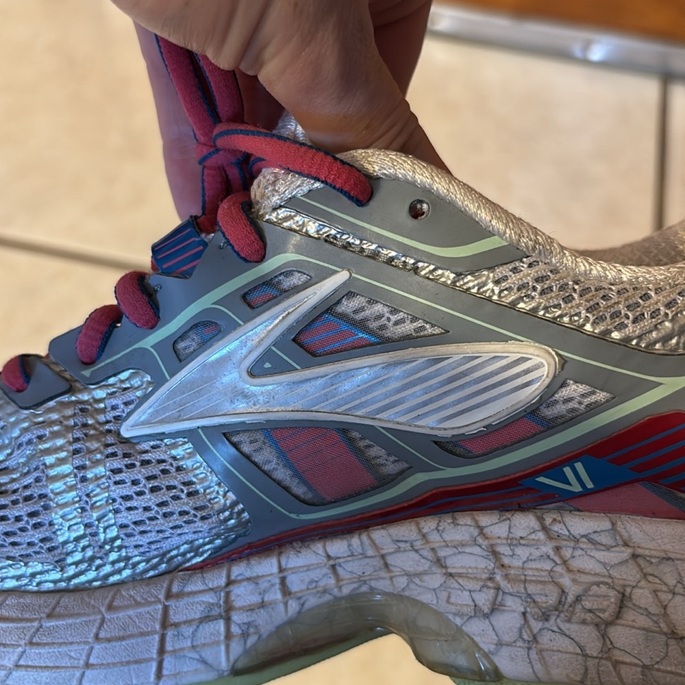 Brooks Size 8.5 Ravenna Athletic Shoes - Picture 11 of 17